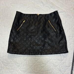 Express Black Quilted Mini Skirt